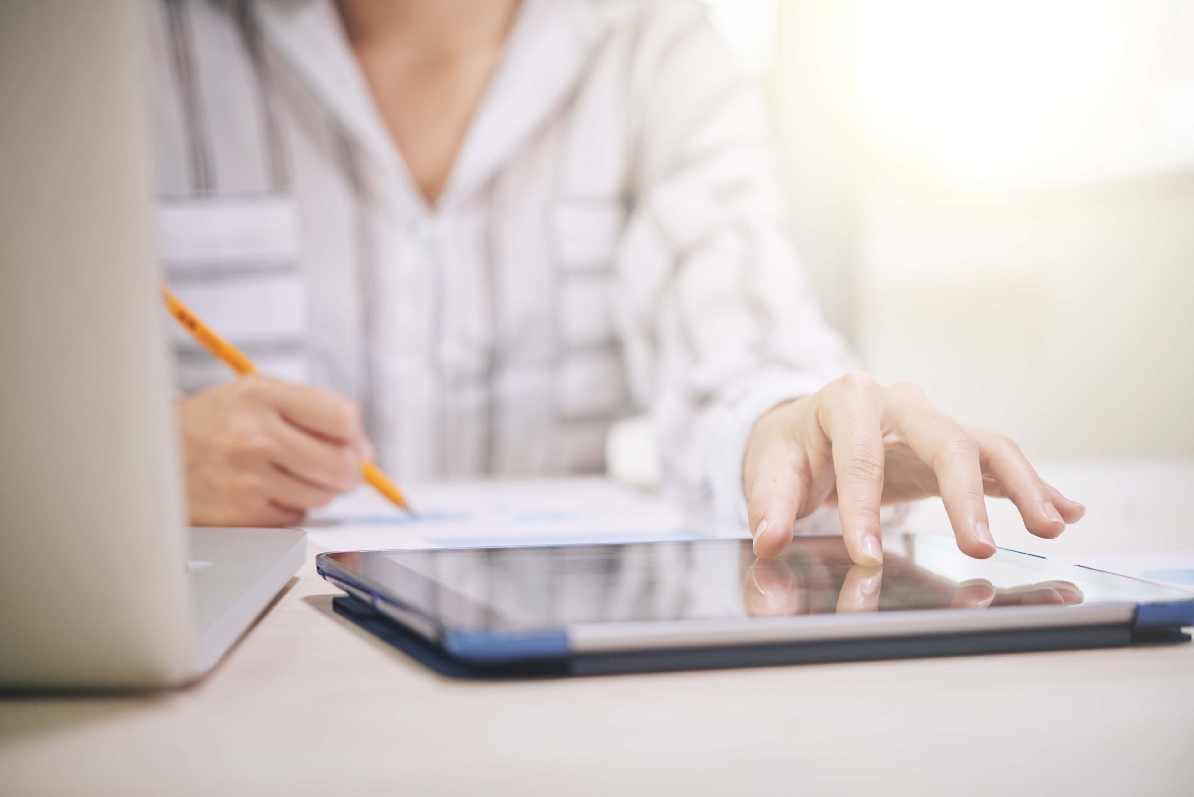 深圳網(wǎng)站制作：游戲網(wǎng)站色彩搭配有哪些要點？