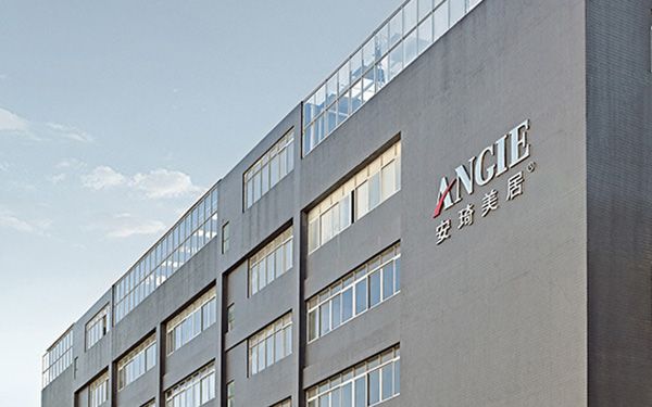 <b>佛山市XX品牌網(wǎng)站開發(fā)成功簽約</b>